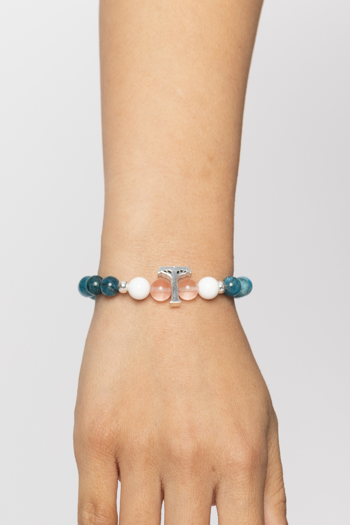 Pulsera SERENA plata con Apatita, Tridacna, Cuarzo rosa sandía, cuentas de plata y logo Temba en plata maciza. (Calma) - Imagen 2